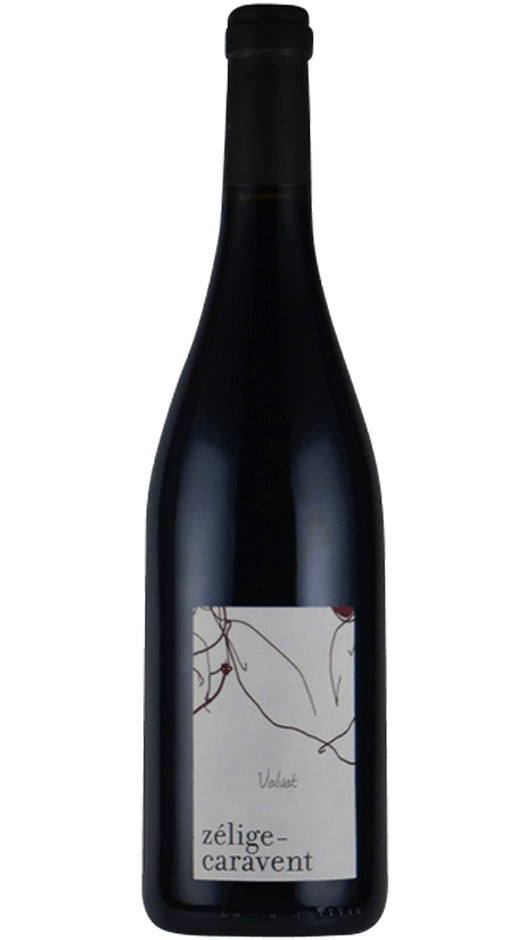 Velvet AOC 2018 - Zelige Caravent Bottle of Italy
